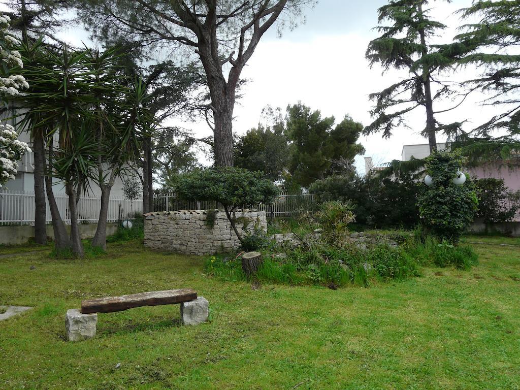 B&B Villa Garden Bisceglie Dış mekan fotoğraf